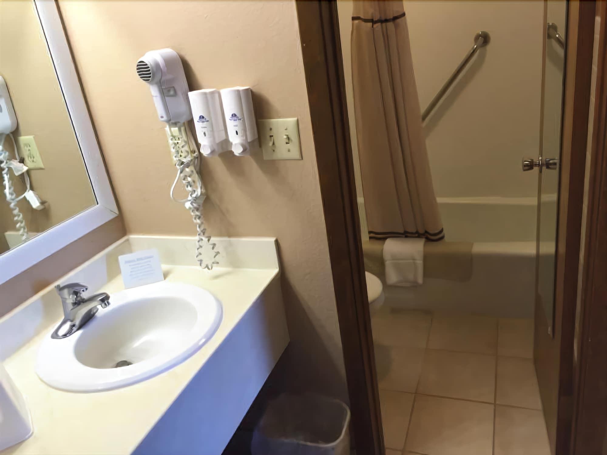Americas Best Value Inn York Zewnętrze zdjęcie
